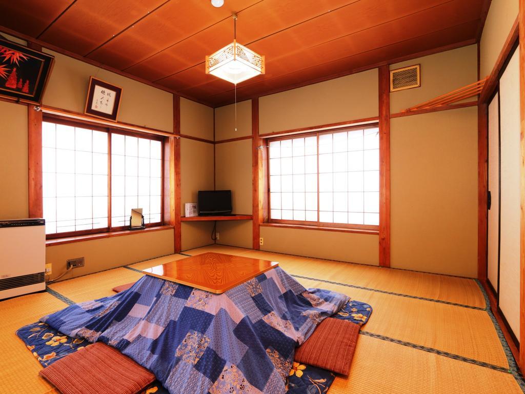 Minshuku Kojima Hotell Nozawaonsen Eksteriør bilde